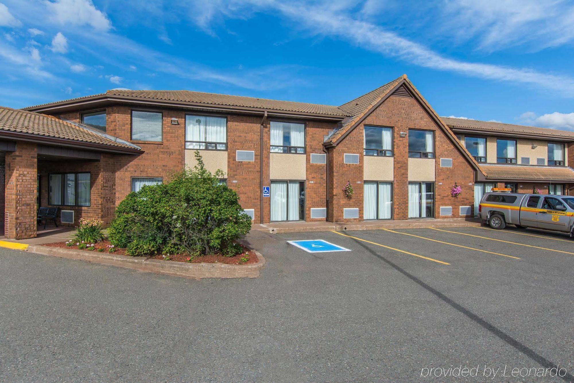 Comfort Inn New Glasgow Exterior photo